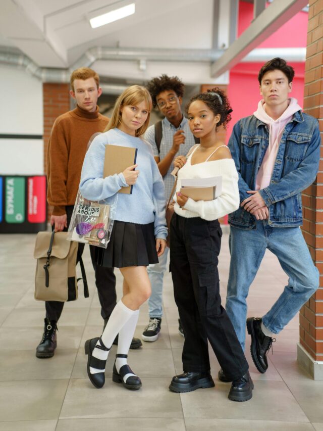 Top 5 Online Jobs for Students in India (2025)